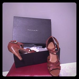 Tahari Open Shoes